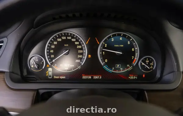 Poza anunț 12