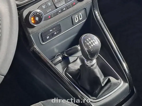 Poza anunț 24