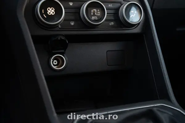 Poza anunț 18