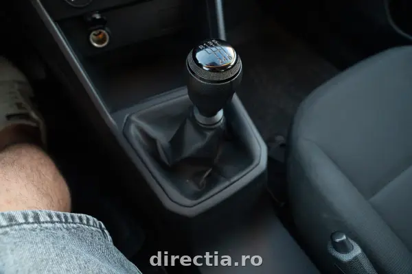 Poza anunț 14