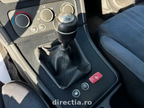 Poza anunț 23