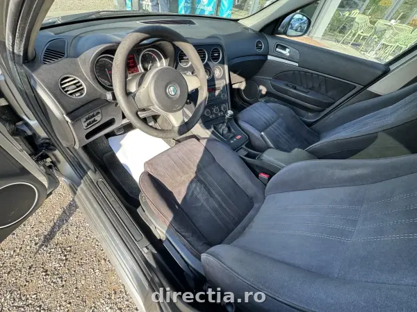 Poza anunț 12