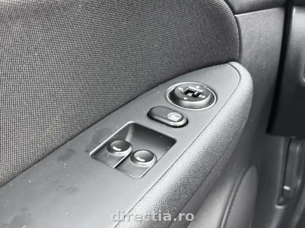 Poza anunț 17