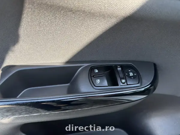 Poza anunț 14