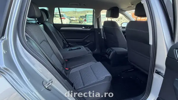 Poza anunț 12