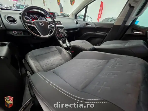 Poza anunț 12