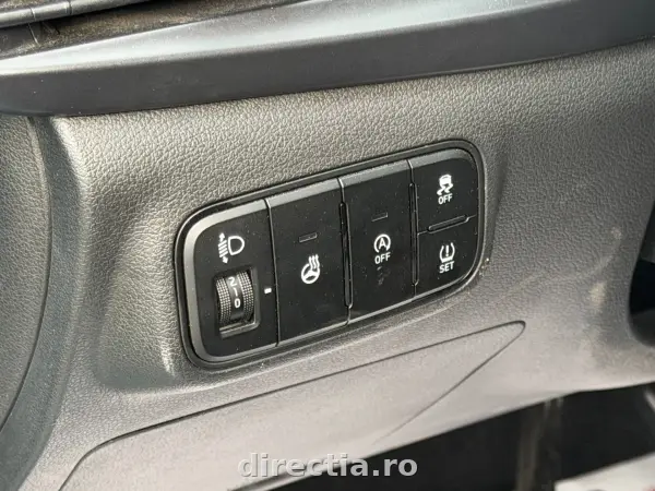 Poza anunț 24
