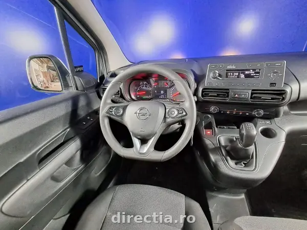 Poza anunț 13