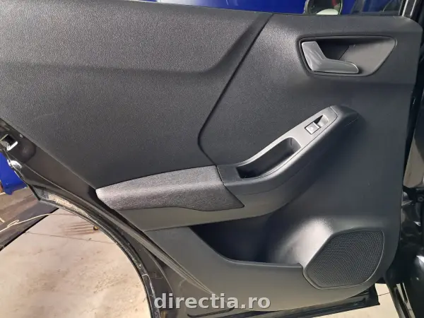 Poza anunț 26