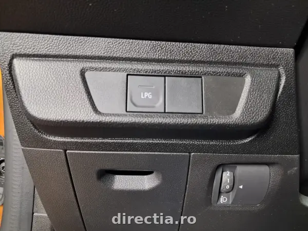 Poza anunț 18