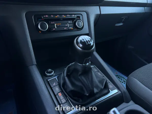 Poza anunț 12