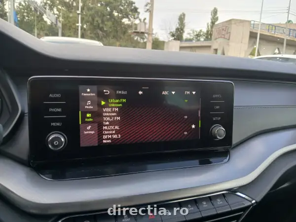 Poza anunț 13