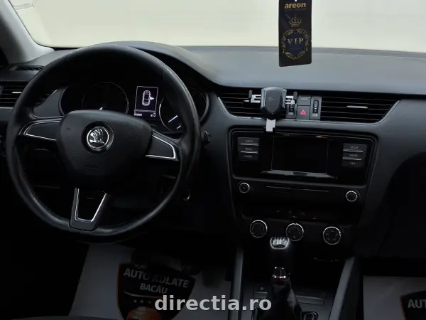 Poza anunț 12