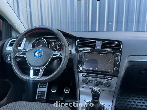 Poza anunț 11