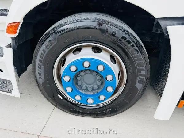 Poza anunț 16