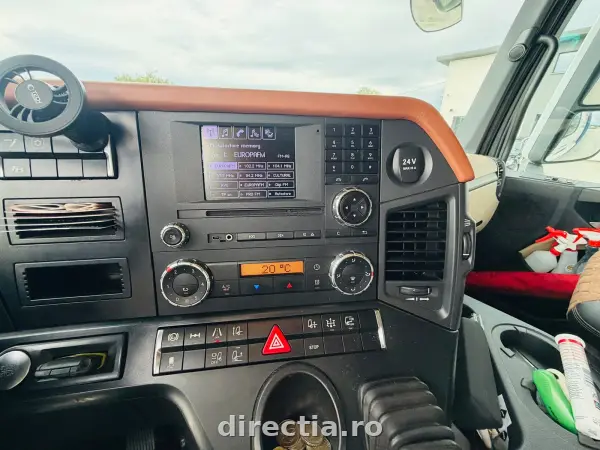 Poza anunț 21