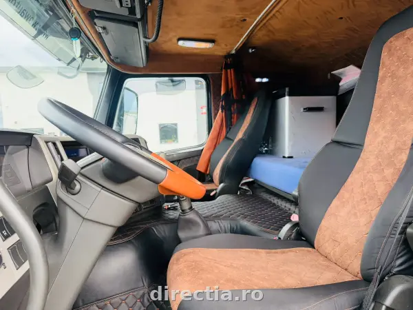 Poza anunț 17