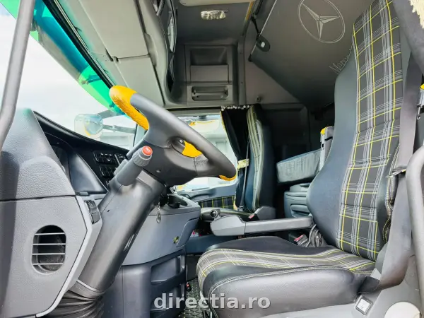 Poza anunț 11