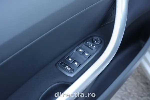 Poza anunț 18