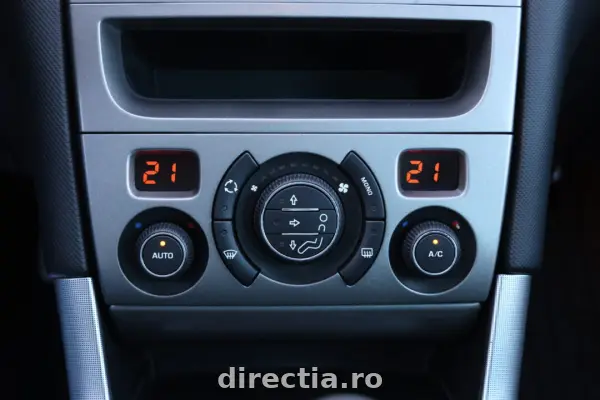 Poza anunț 12