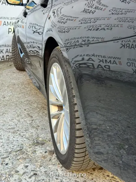 Poza anunț 12