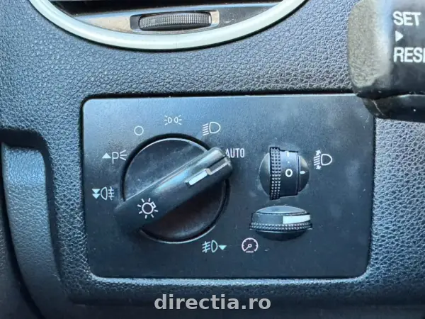 Poza anunț 13