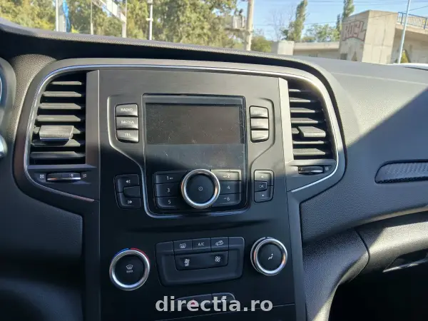 Poza anunț 13