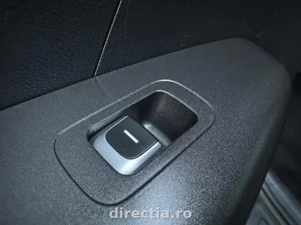 Poza anunț 32