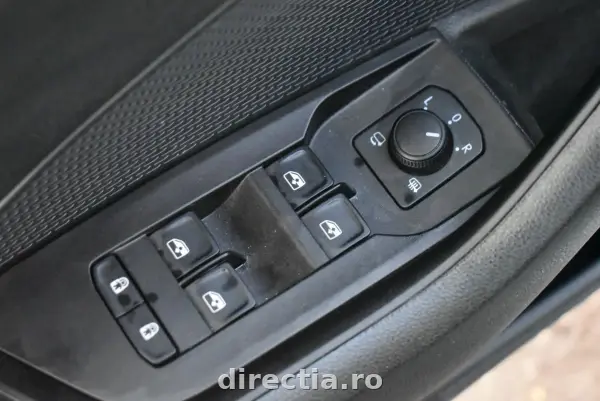Poza anunț 11