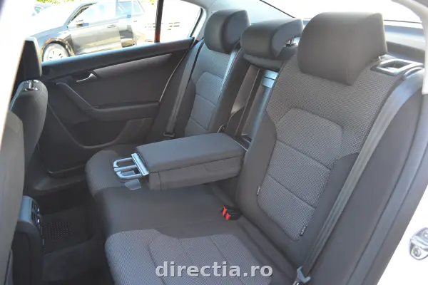 Poza anunț 13