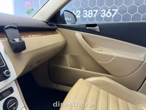 Poza anunț 12