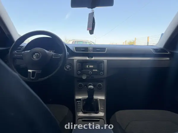 Poza anunț 10