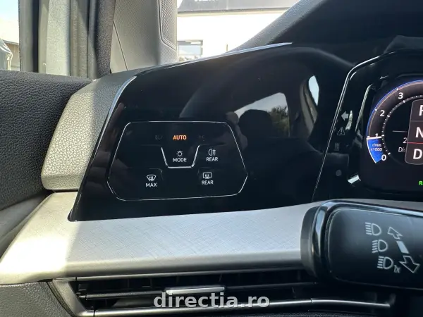 Poza anunț 9