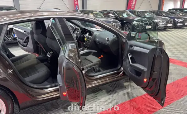 Poza anunț 12
