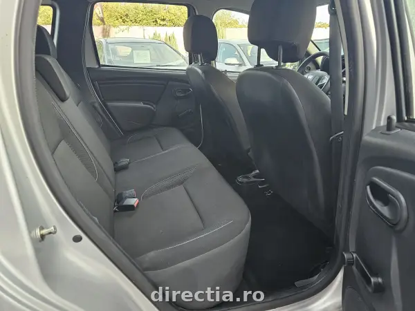 Poza anunț 12