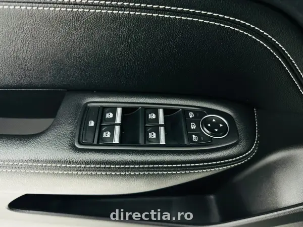 Poza anunț 12