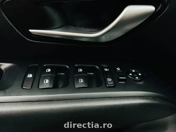 Poza anunț 12