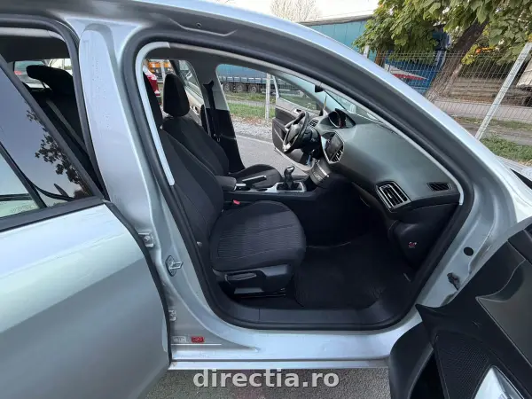Poza anunț 18