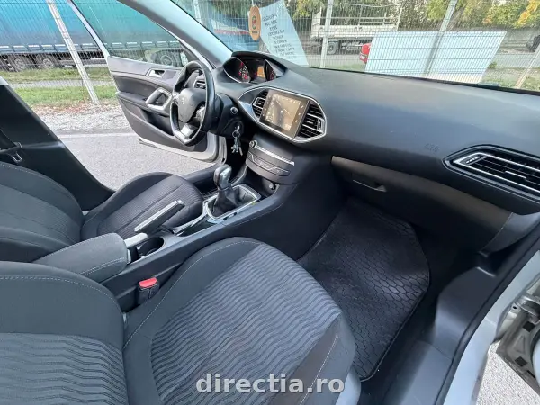 Poza anunț 14