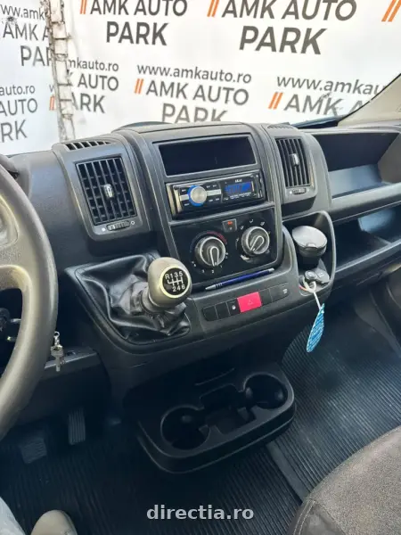 Poza anunț 19