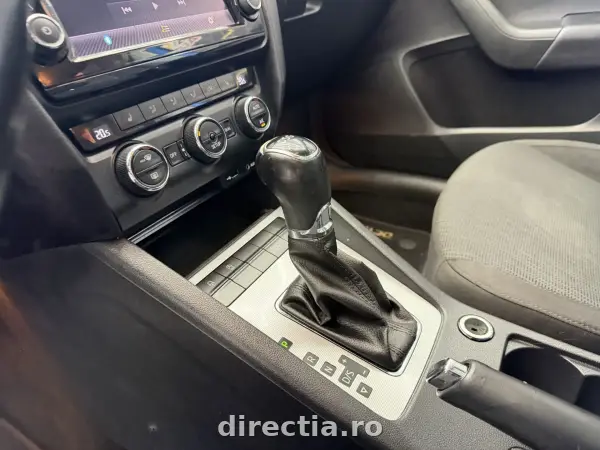 Poza anunț 13