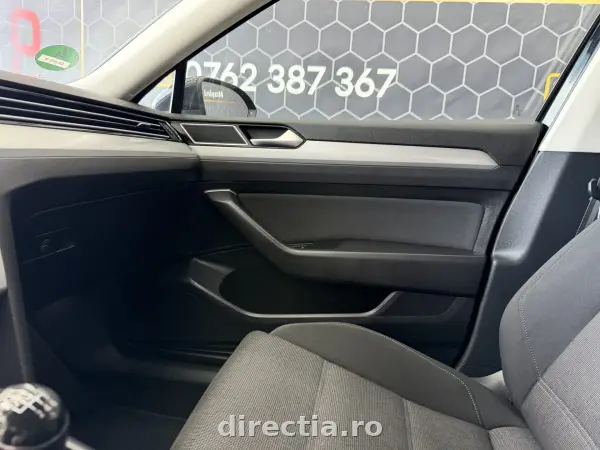 Poza anunț 16