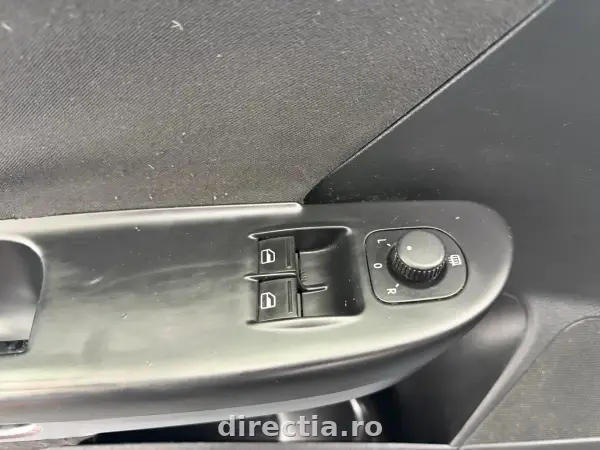 Poza anunț 12