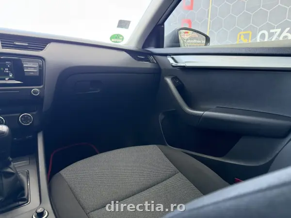 Poza anunț 13