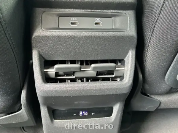 Poza anunț 11