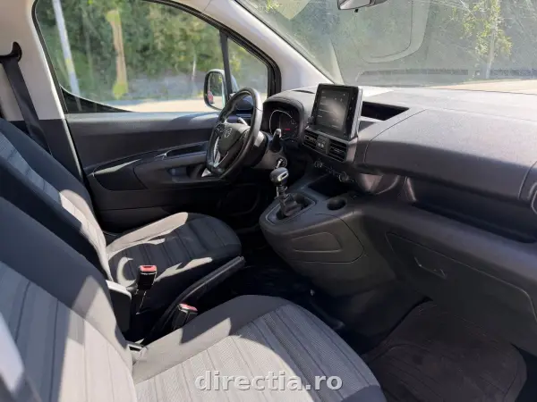 Poza anunț 10