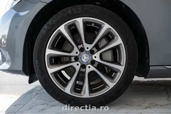 Poza anunț 12