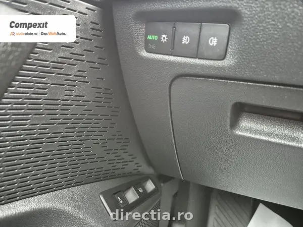 Poza anunț 12