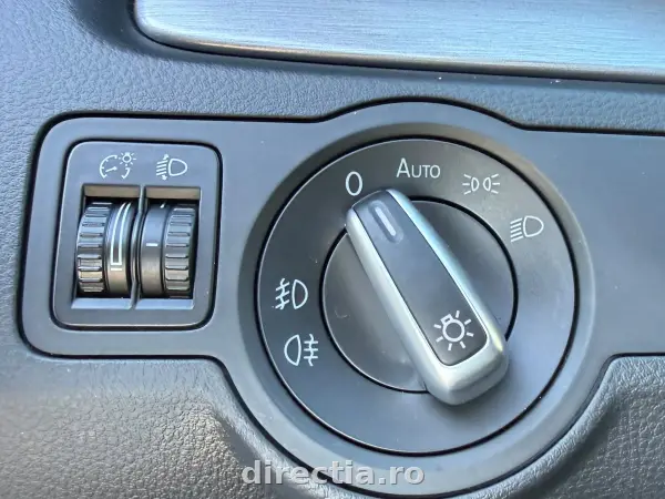 Poza anunț 12
