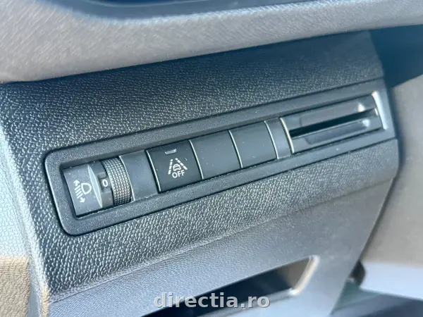 Poza anunț 36